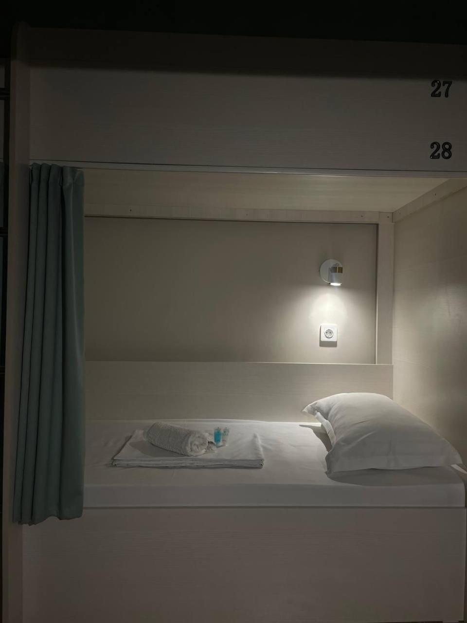 אלמטי Hostel Nomad מראה חיצוני תמונה