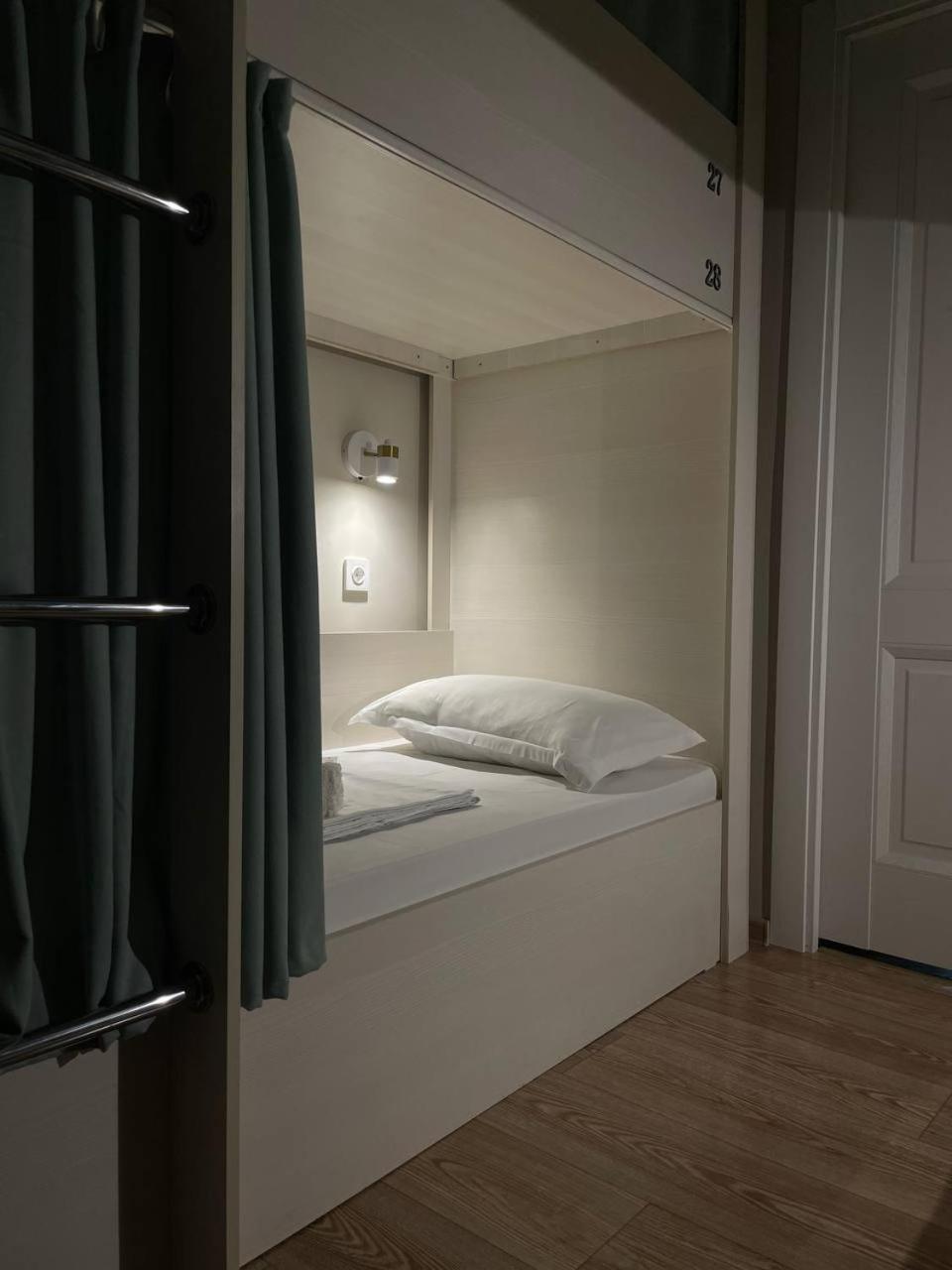 אלמטי Hostel Nomad מראה חיצוני תמונה