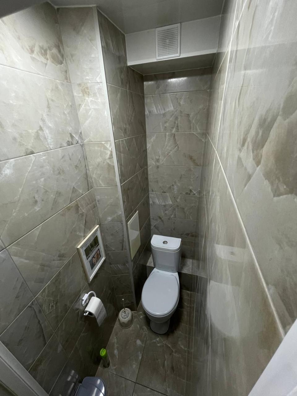 אלמטי Hostel Nomad מראה חיצוני תמונה